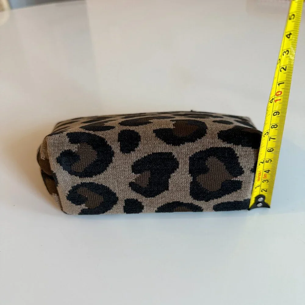 Rothy's Petite Pouch - ReVelvet™ Cat